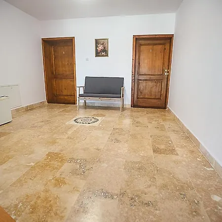 Pensiune Insula Christiana *